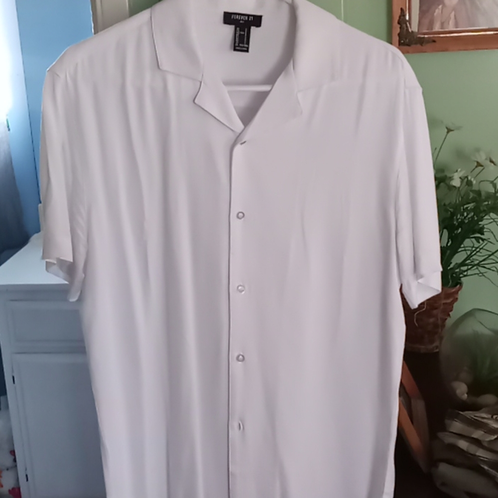 Forever 21 shirt